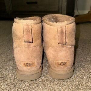 UGG Classic Chestnut Boots